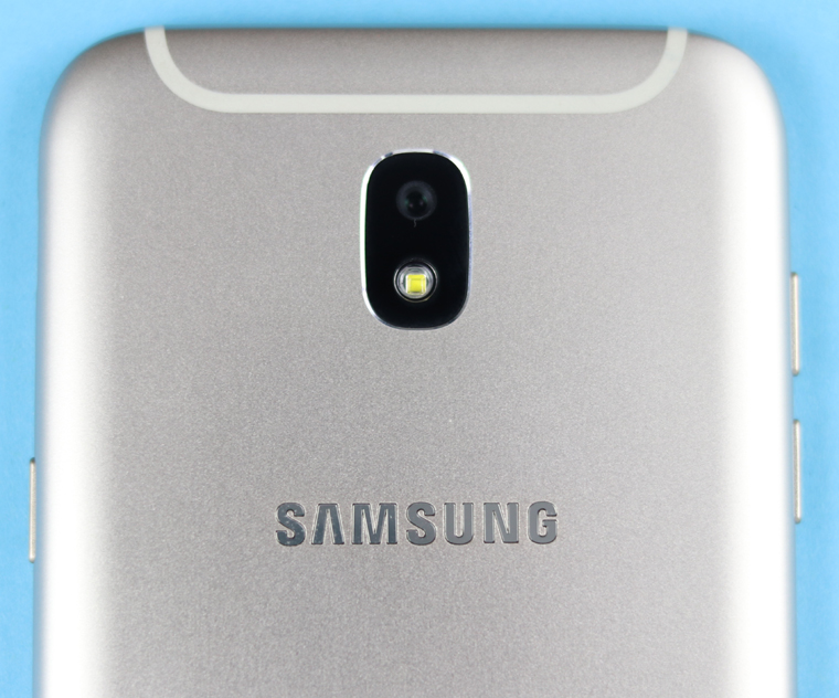 Samsung Galaxy J5 Pro thumbnail
