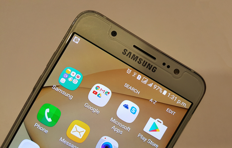 Samsung Galaxy J7 2016 thumbnail